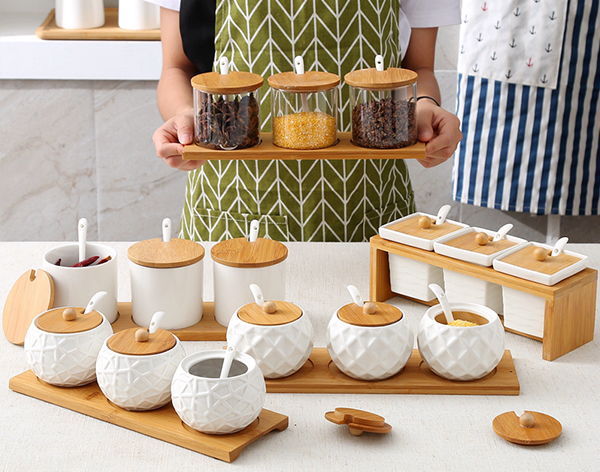 Paano ihahambing ang mga presyo ng mga toothpick ng kawayan sa mga plastik?